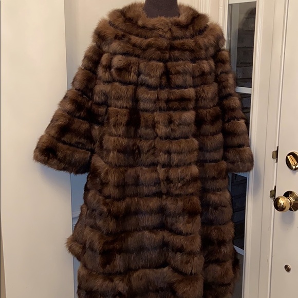 HP 💥💥 Dennis Basso Genuine Sable Fur Coat - Picture 5 of 16